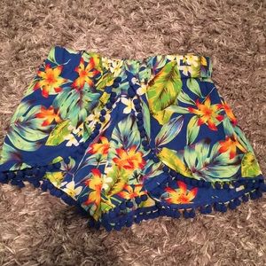NWOT Floral shorts